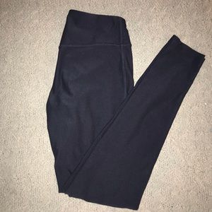 LIKE NEW leggings - Mondetta